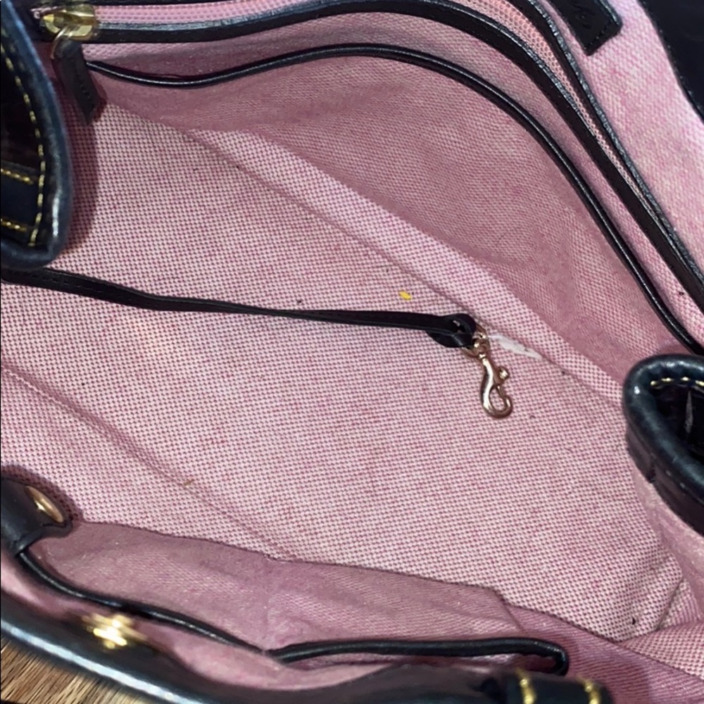 Dooney and Bourke - Picture 6 of 10